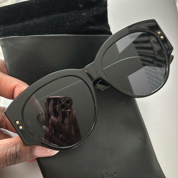 Christian Dior Sunglasses - Picture 8 of 8